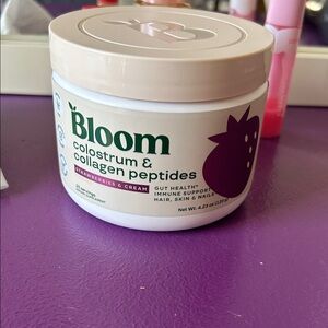 Bloom Strawberries & Cream Supplement